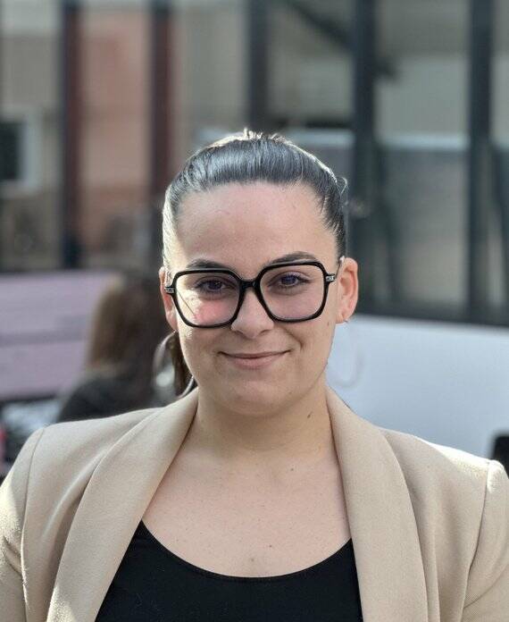 Julie, gestionnaire de paie – Groupe Solutions Sociales